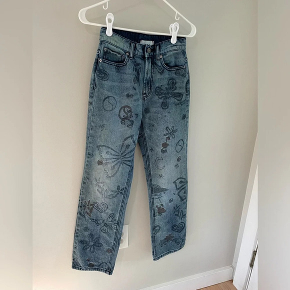 BDG Urban Outfitters Butterfly Embroidered Doodle Wash Cowboy Jeans - Size 25 - Picture 3 of 14